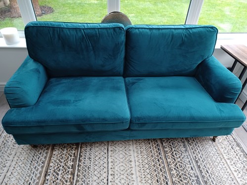 Beautiful emerald green velvet - beautiful,